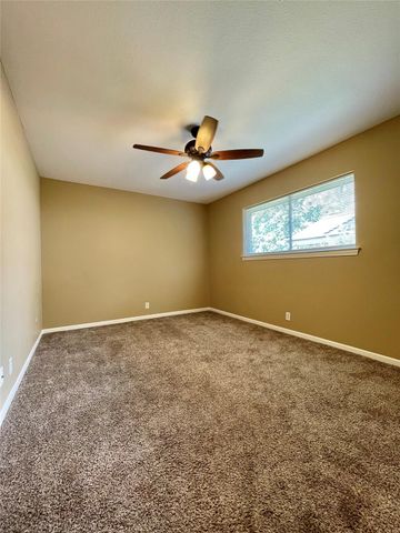 241 Crestwood Street, Clute, TX 77531