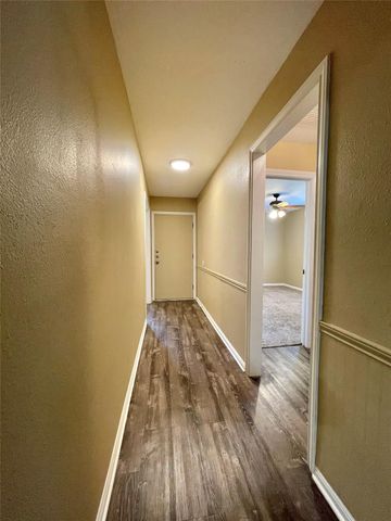 241 Crestwood Street, Clute, TX 77531