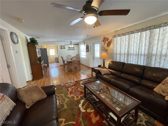5460 Oak Ridge AVE, Fort Myers Beach, FL 33931