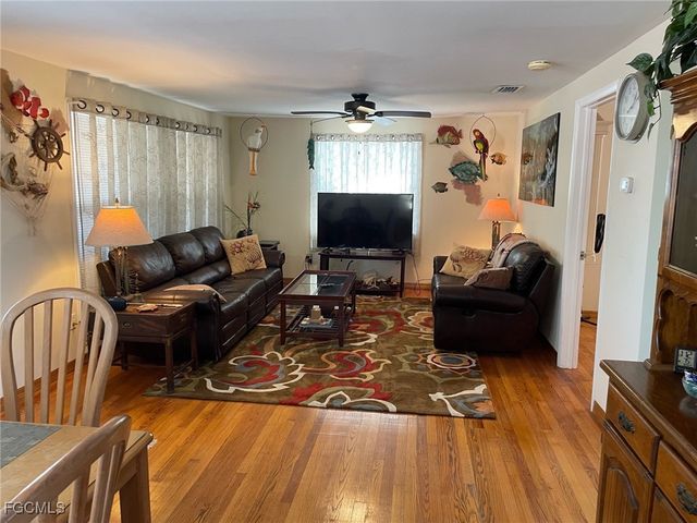 5460 Oak Ridge AVE, Fort Myers Beach, FL 33931