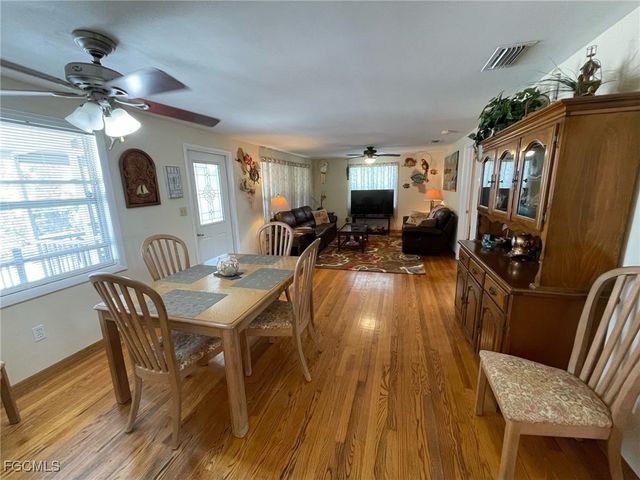 5460 Oak Ridge AVE, Fort Myers Beach, FL 33931