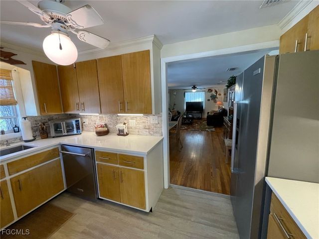 5460 Oak Ridge AVE, Fort Myers Beach, FL 33931