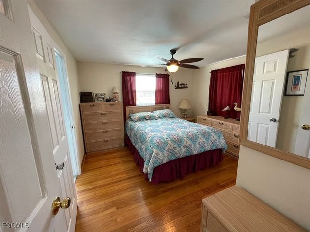 5460 Oak Ridge AVE, Fort Myers Beach, FL 33931