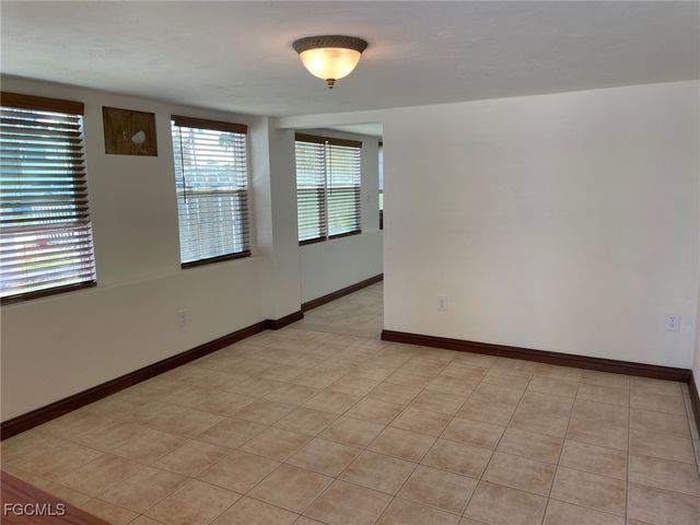 5460 Oak Ridge AVE, Fort Myers Beach, FL 33931