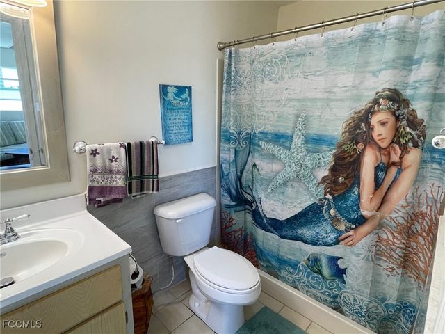 5460 Oak Ridge AVE, Fort Myers Beach, FL 33931