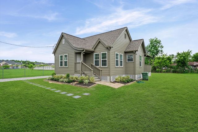 1212 Glendale, Dayton, TX 77535