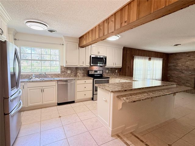 4701 NE 7TH AVENUE, Ocala, FL 34479