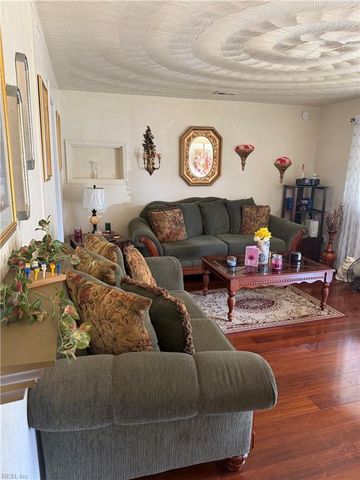 827 Trice TER, Norfolk, VA 23502