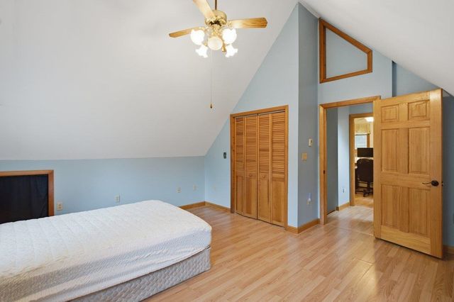 87 B Hill Road, Pownal, VT 05261