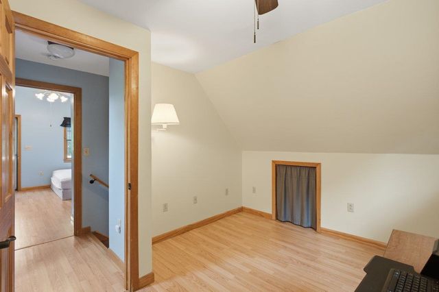 87 B Hill Road, Pownal, VT 05261
