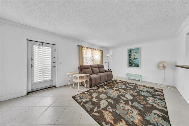 150 Valencia Boulevard G, Delray Beach, FL 33446