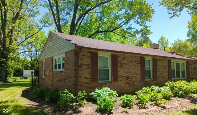 8615 El Rico Drive, Indianapolis, IN 46240