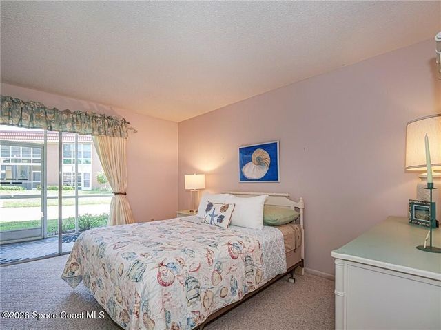 21 Pine Arbor Lane 104, Vero Beach, FL 32962
