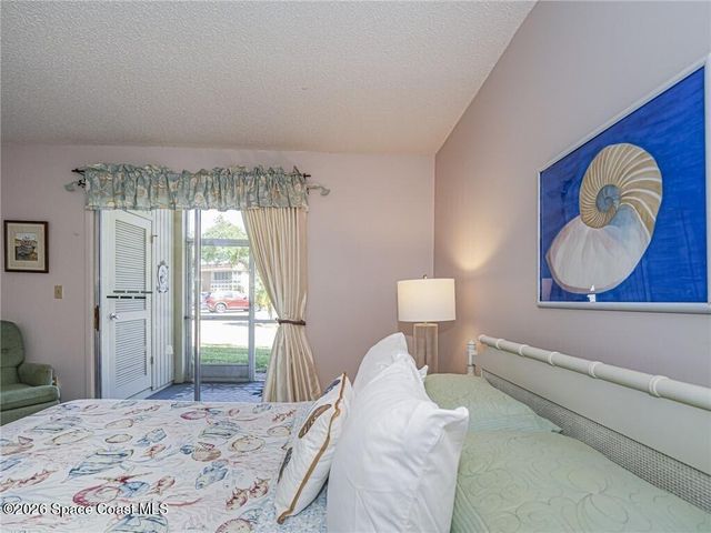 21 Pine Arbor Lane 104, Vero Beach, FL 32962
