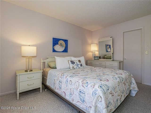 21 Pine Arbor Lane 104, Vero Beach, FL 32962