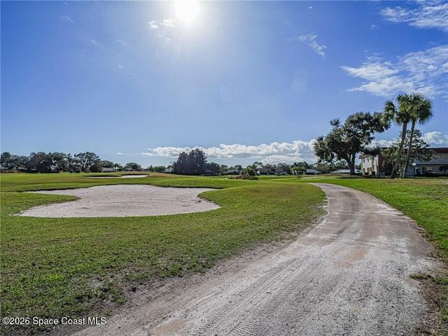 21 Pine Arbor Lane 104, Vero Beach, FL 32962