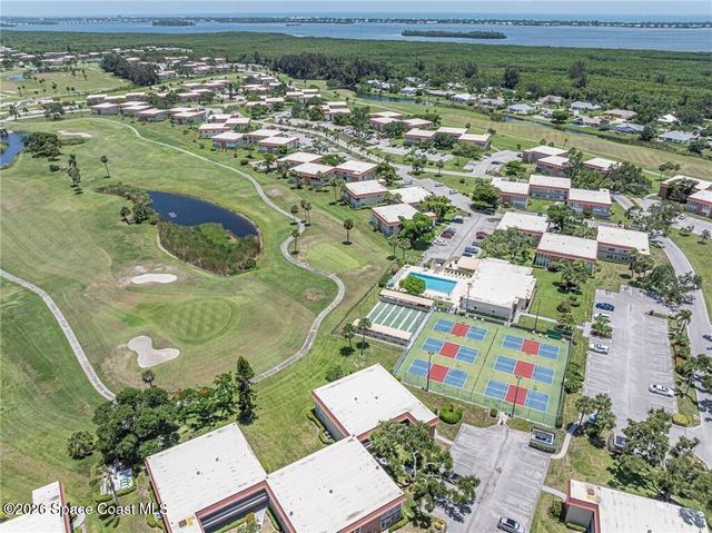 21 Pine Arbor Lane 104, Vero Beach, FL 32962