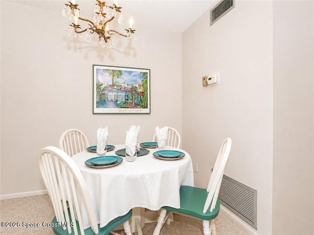 21 Pine Arbor Lane 104, Vero Beach, FL 32962