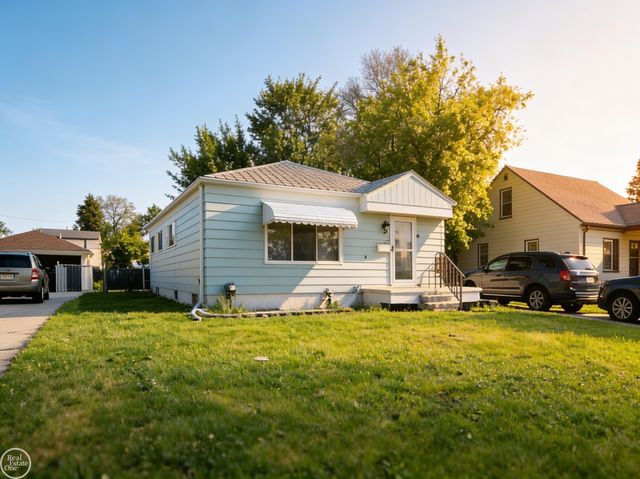 17901 Peters Street, Roseville, MI 48066