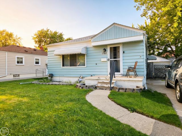 17901 Peters Street, Roseville, MI 48066