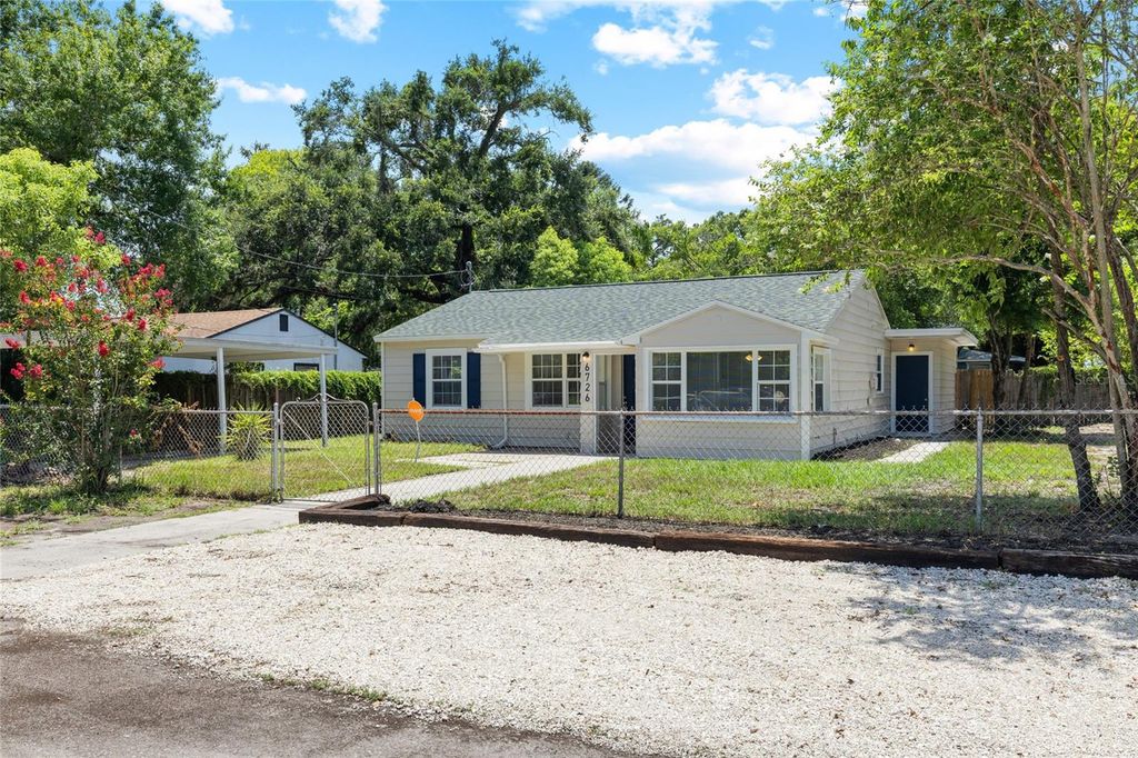 6726 N 11TH STREET, Tampa, FL 33604