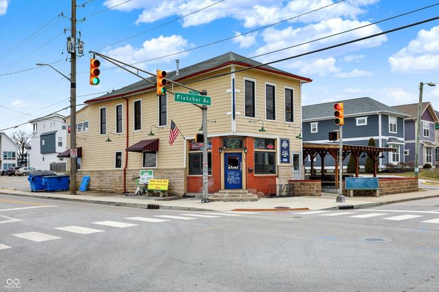 806 Shelby Street, Indianapolis, IN 46203