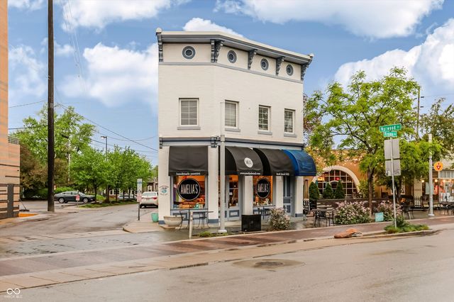 806 Shelby Street, Indianapolis, IN 46203