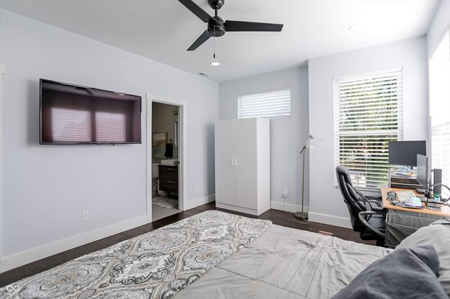 806 Shelby Street, Indianapolis, IN 46203