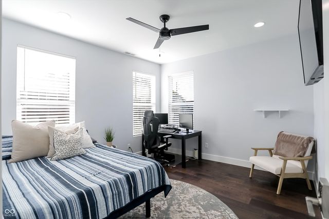 806 Shelby Street, Indianapolis, IN 46203