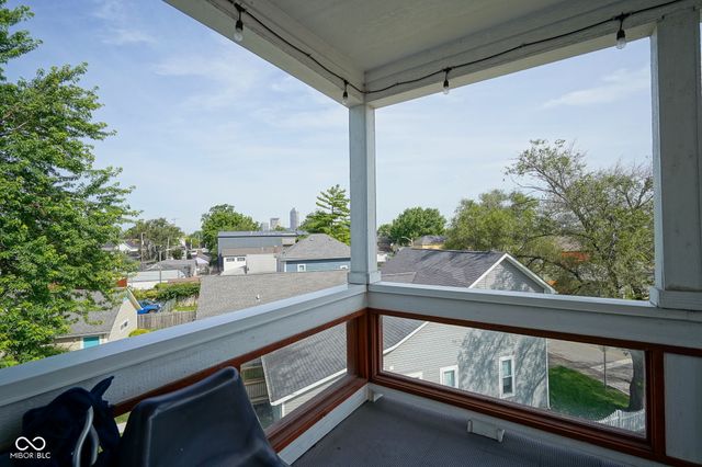806 Shelby Street, Indianapolis, IN 46203