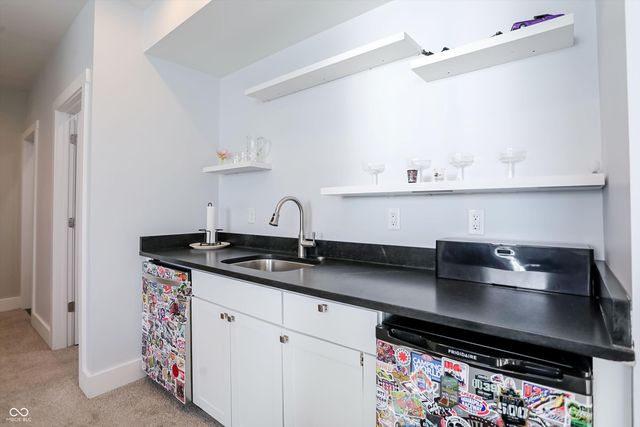 806 Shelby Street, Indianapolis, IN 46203