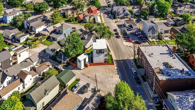 806 Shelby Street, Indianapolis, IN 46203