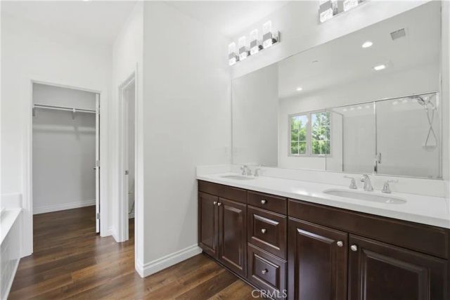 64 Maple Ash, Irvine, CA 92620