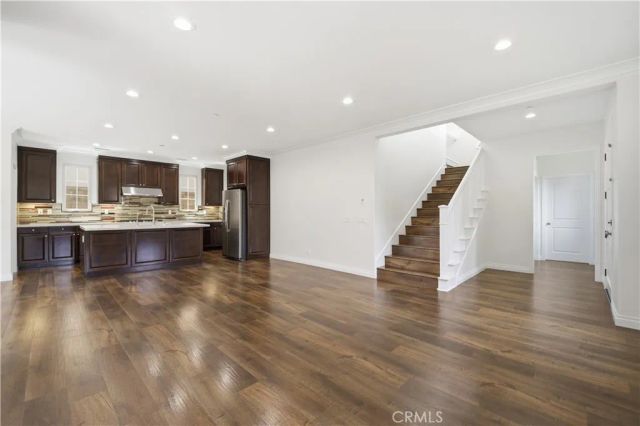 64 Maple Ash, Irvine, CA 92620