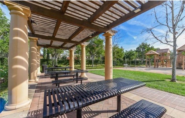 64 Maple Ash, Irvine, CA 92620