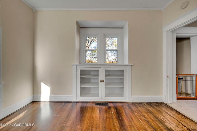 1012 OAK STREET, Jefferson City, MO 65101