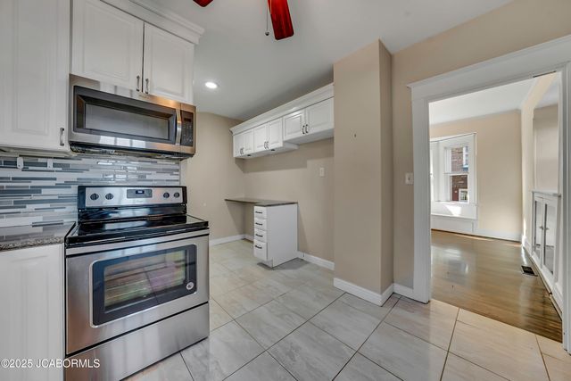 1012 OAK STREET, Jefferson City, MO 65101