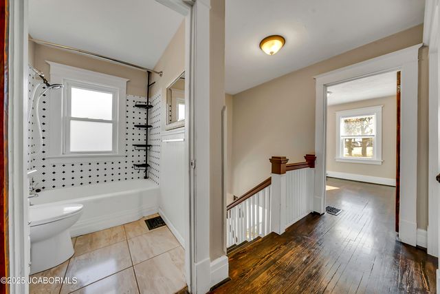 1012 OAK STREET, Jefferson City, MO 65101