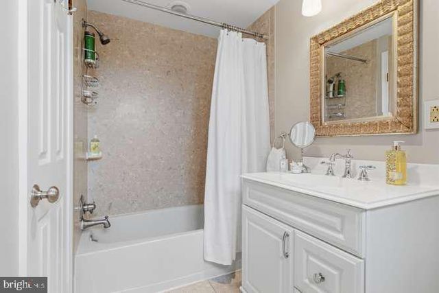 726 S 7TH ST, Philadelphia, PA 19147