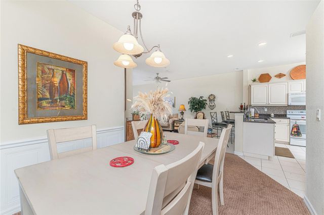 102 NATURES WAY 2101, Rotonda West, FL 33947