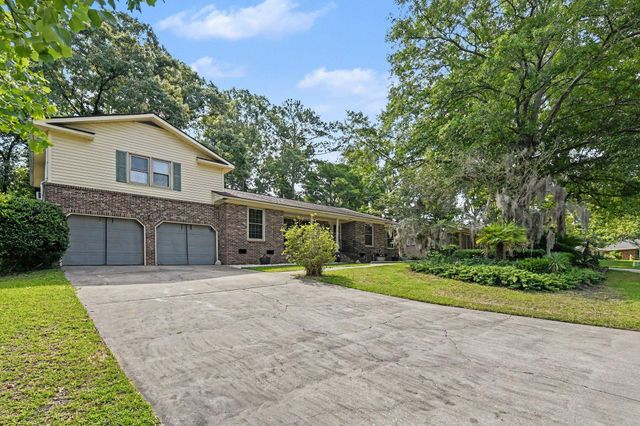 405 Red Fox, Summerville, SC 29485