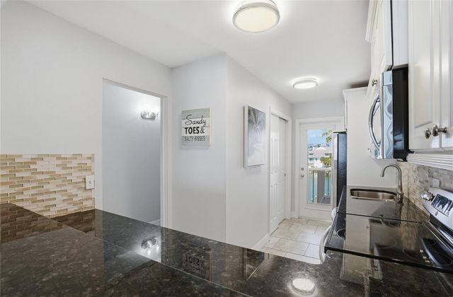 8900 BLIND PASS ROAD A306, Sarasota, FL 34242