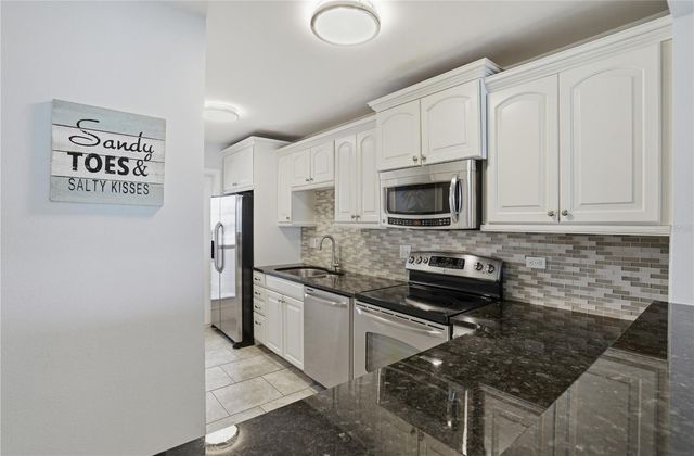 8900 BLIND PASS ROAD A306, Sarasota, FL 34242