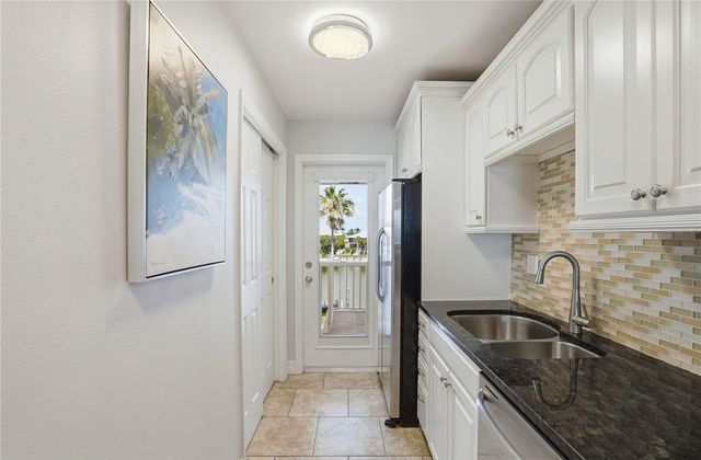 8900 BLIND PASS ROAD A306, Sarasota, FL 34242