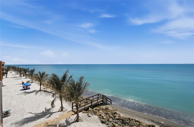 8900 BLIND PASS ROAD A306, Sarasota, FL 34242