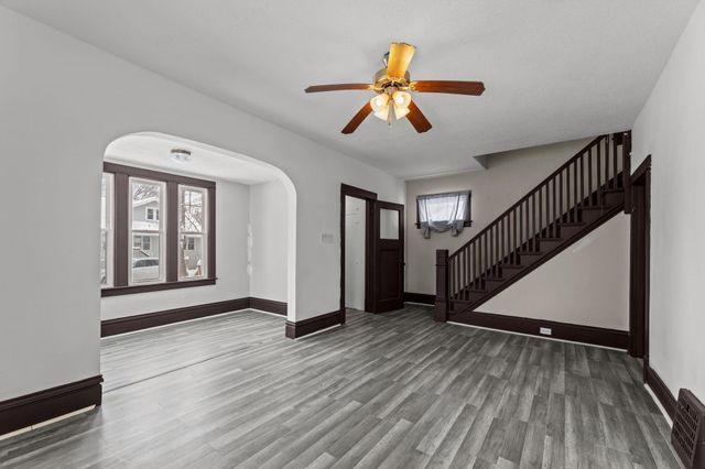 40 Mckinley Place N, Saint Cloud, MN 56303