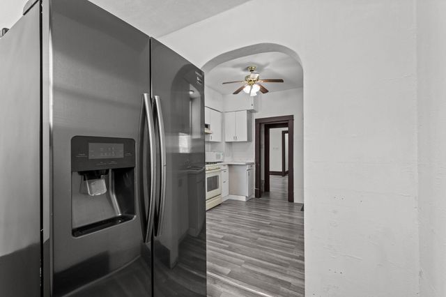 40 Mckinley Place N, Saint Cloud, MN 56303