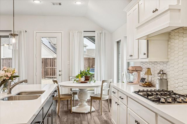 4527 Peloton Road, Rosharon, TX 77583