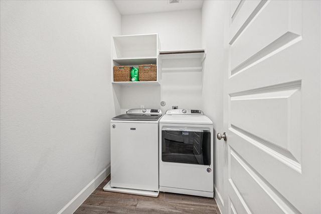 4527 Peloton Road, Rosharon, TX 77583