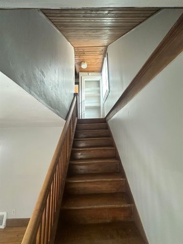 1900 Cadillac Street, Flint, MI 48504